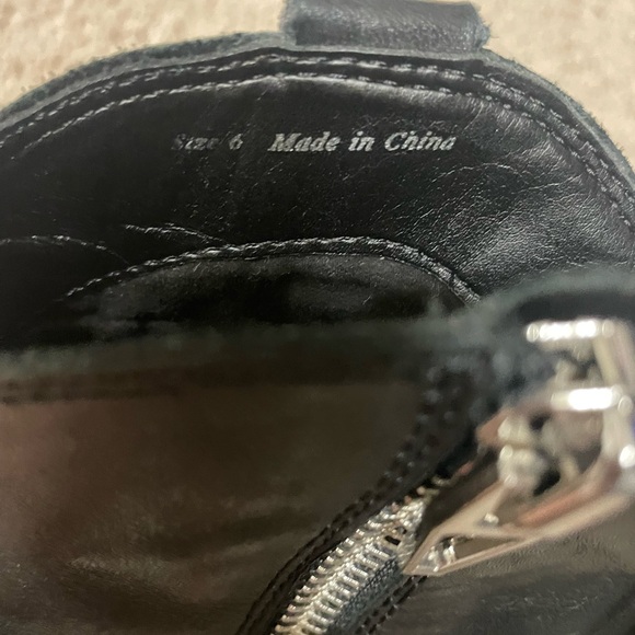 Dolce Vita Weatern booties size women’s 6 - Picture 3 of 3